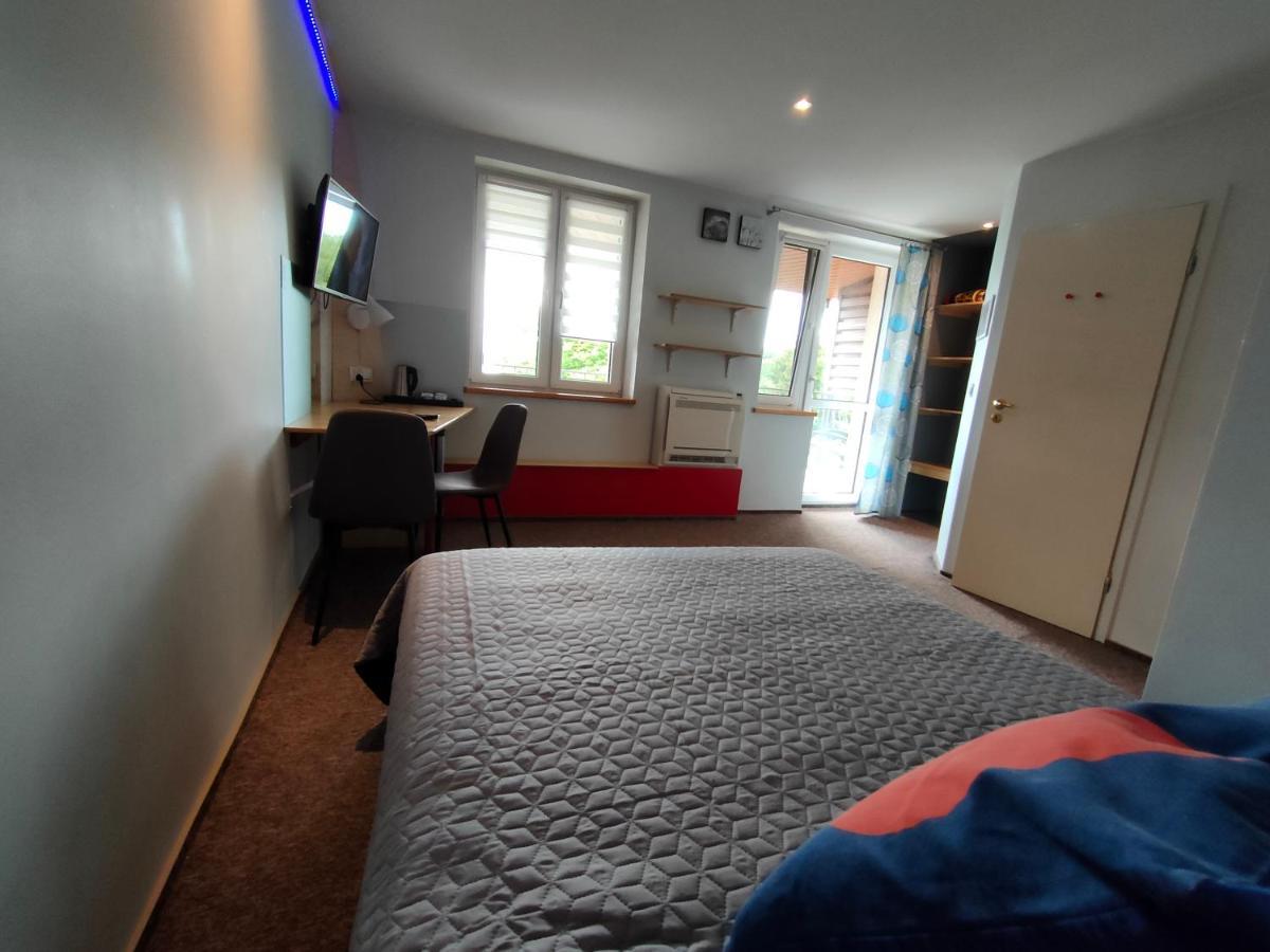 Kasztanowe Wrota Villa Kosewo  Exteriör bild